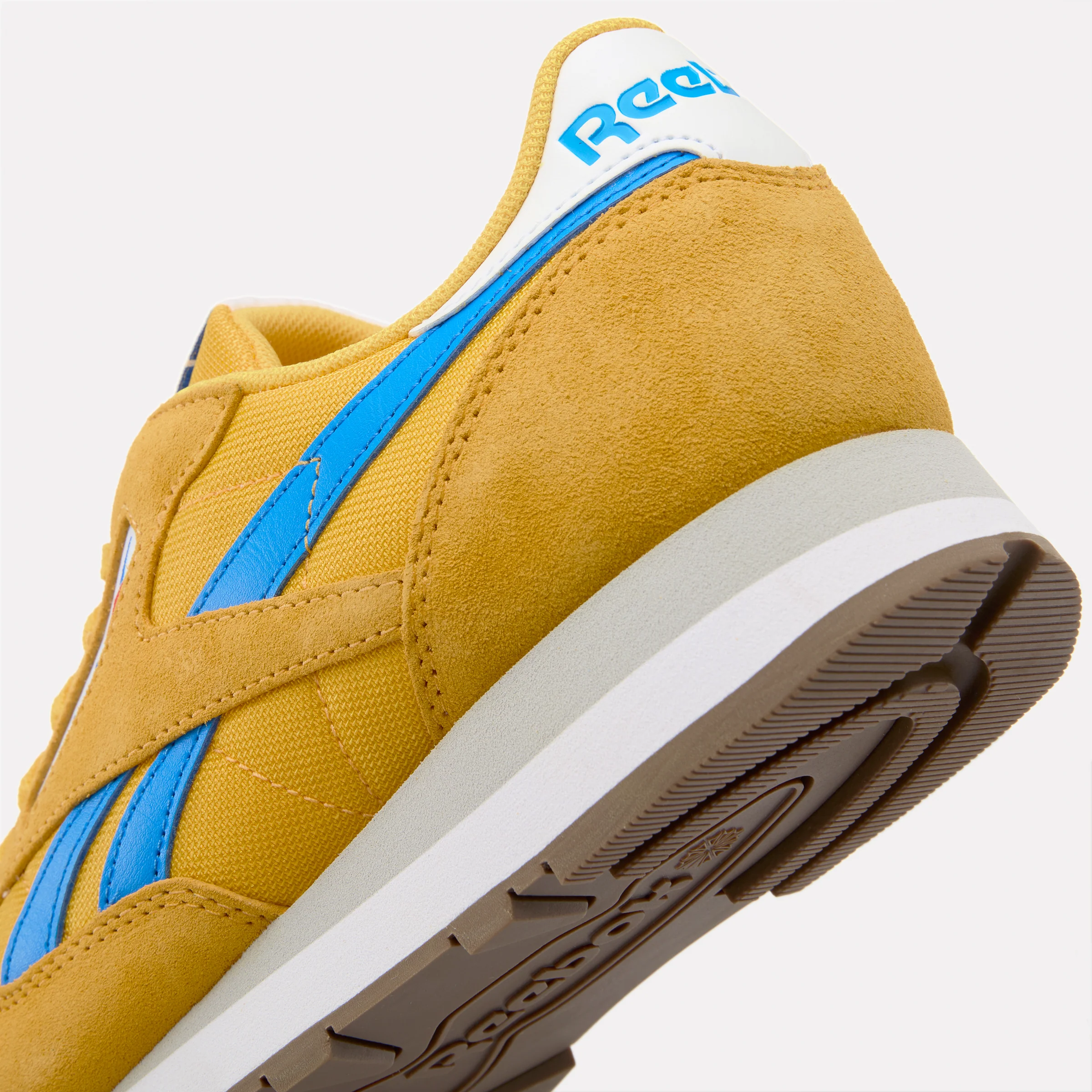 Classic Leather Sneakers - Image 7