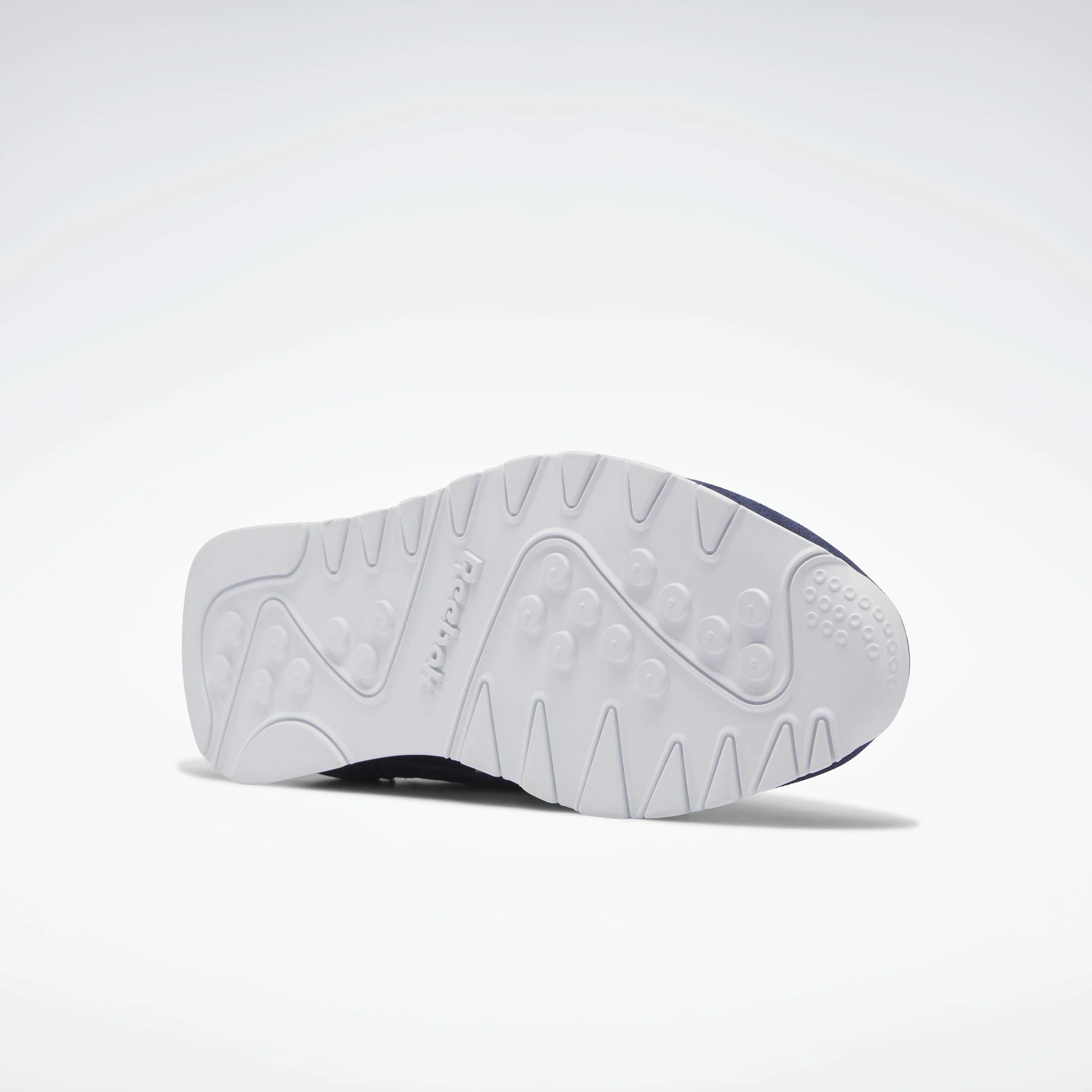 Classic Nylon Men's Sneakers - Image 4