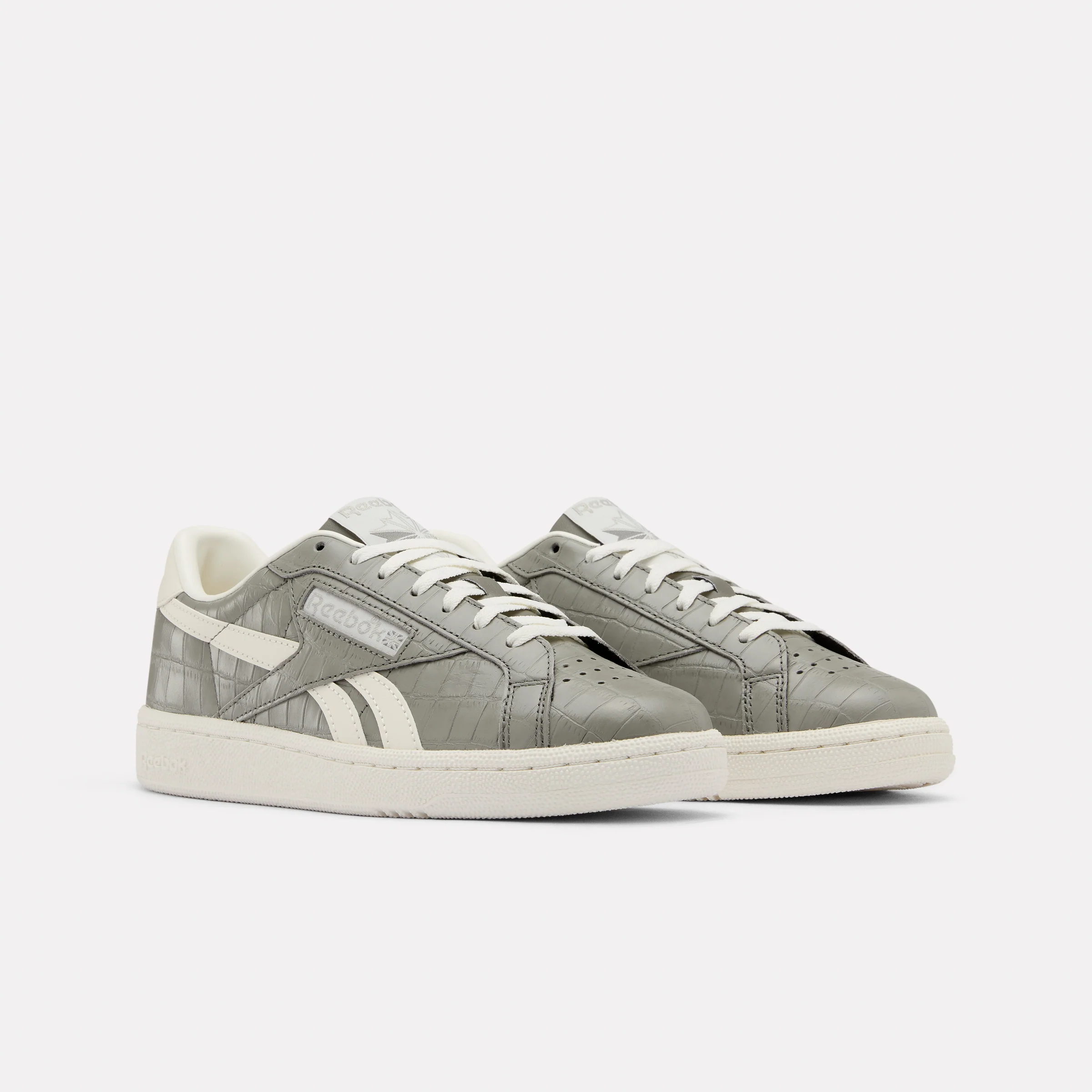 Club C Grounds UK Women's Sneakers - Image 2
