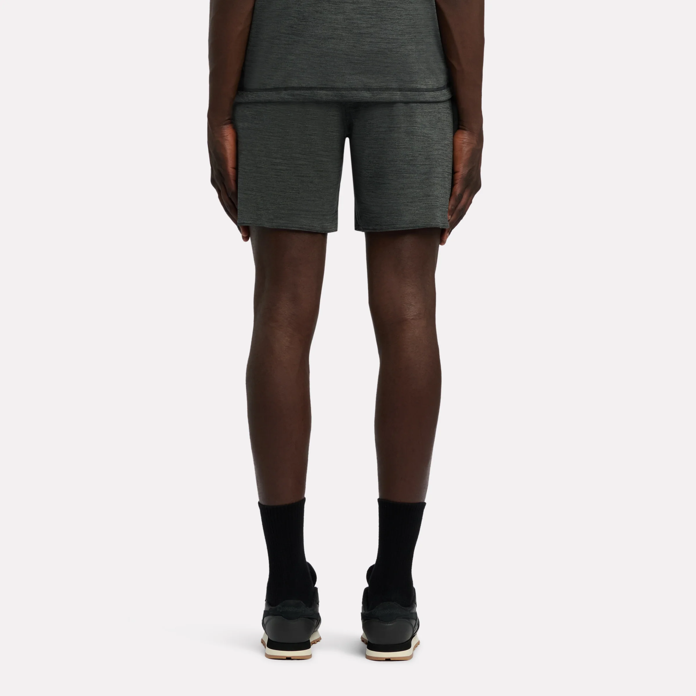 ID Train 9" Knit Short - Image 3