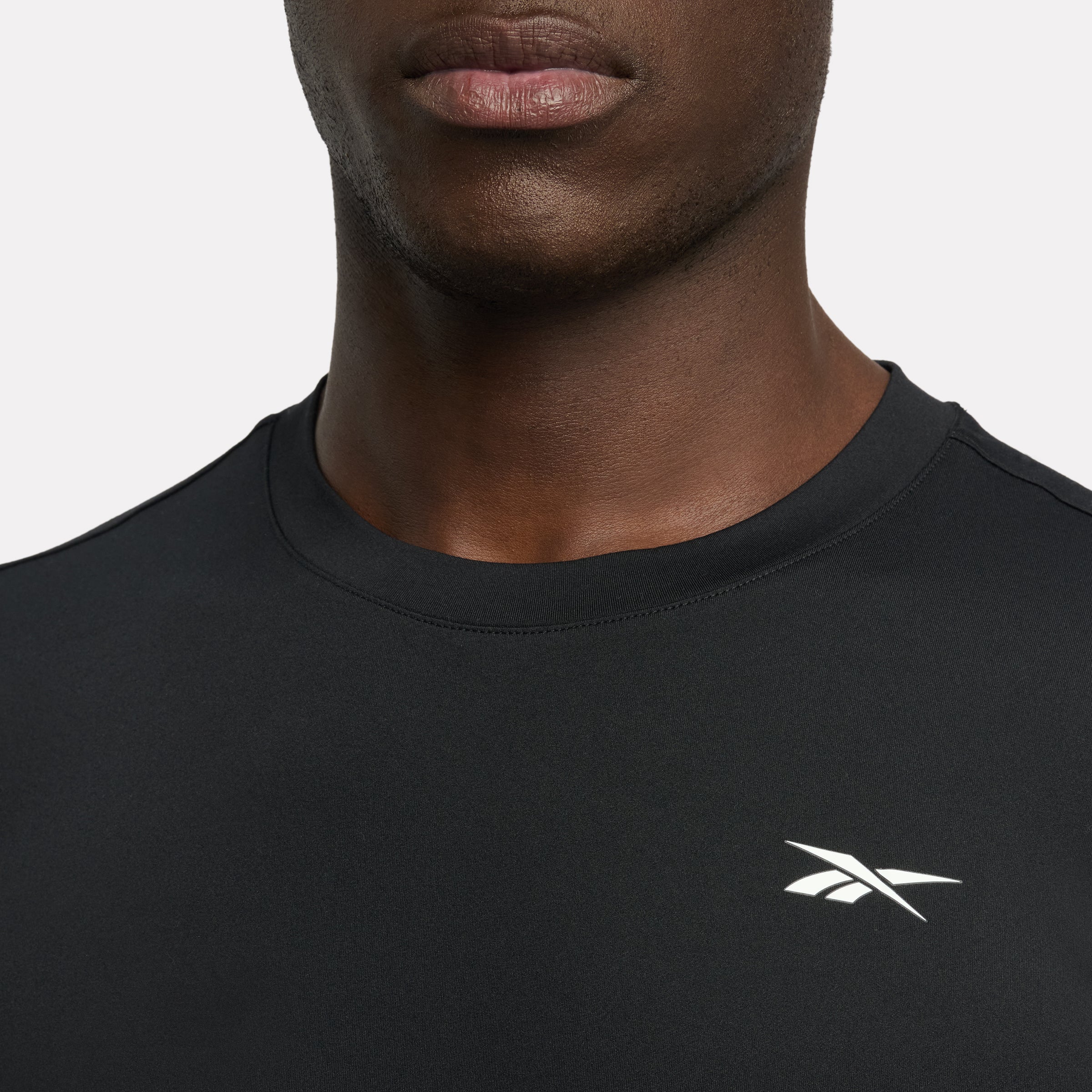 ID Train Long Sleeve T-Shirt - Image 4