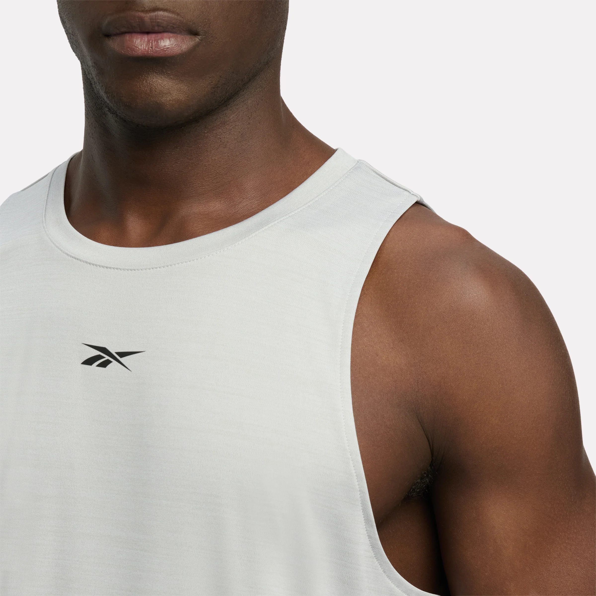 ID Basketball Men's Tank - Image 4